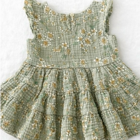 Baby Btween Floral Ruffle Dress – Size 12M - Picture 3 of 3